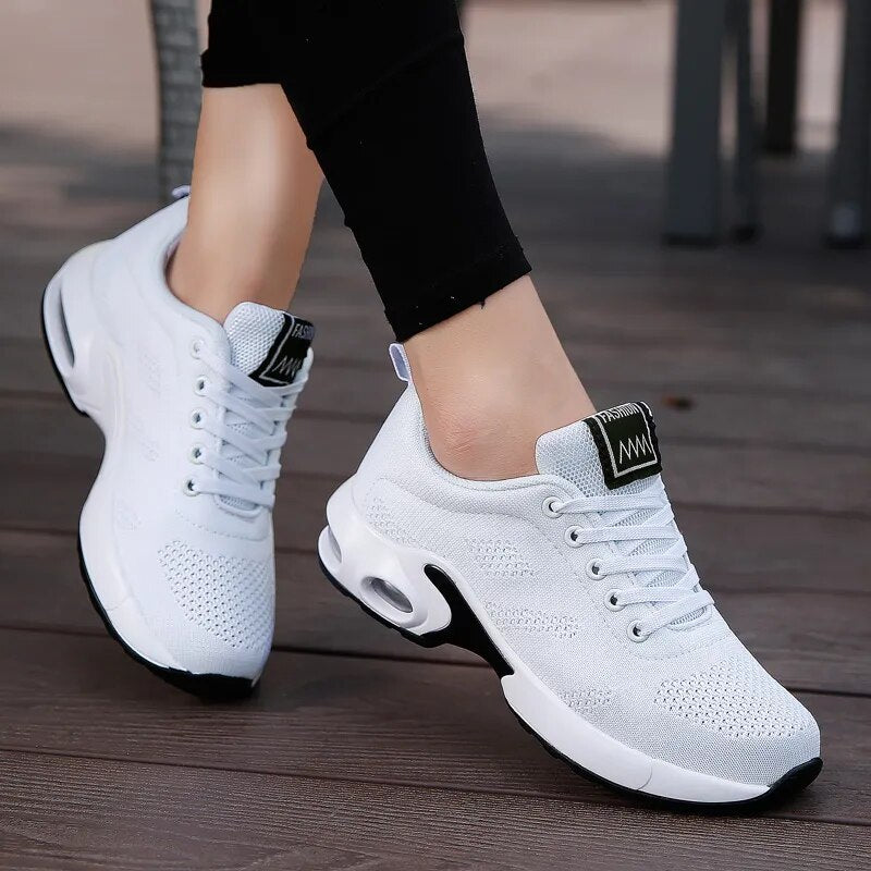 Zapatillas deportivas para mujer/mujer blanco de primavera zapatillas informales transpirables zapatos para correr con colchón de aire transpirables de verano